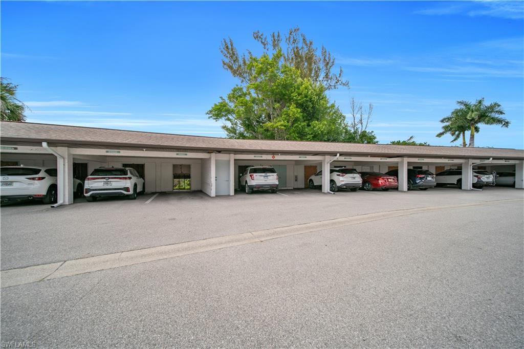 SCHOONER BAY - Residential