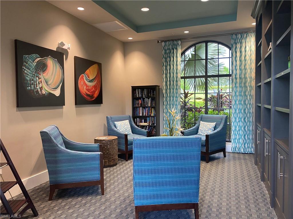 LAMORADA - Residential