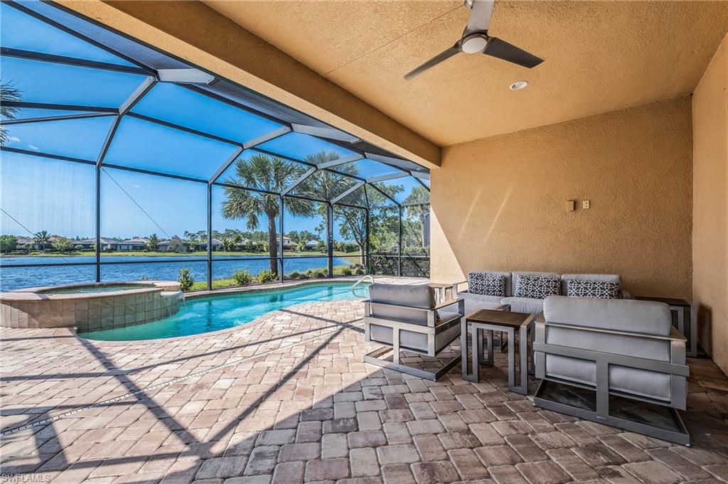 LAMORADA - Residential