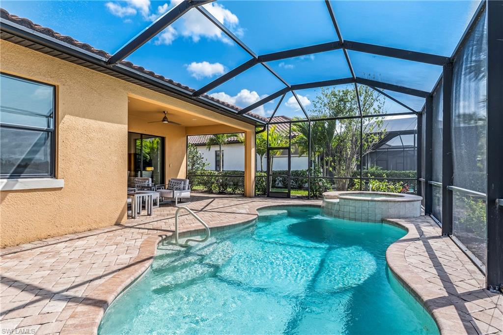 LAMORADA - Residential