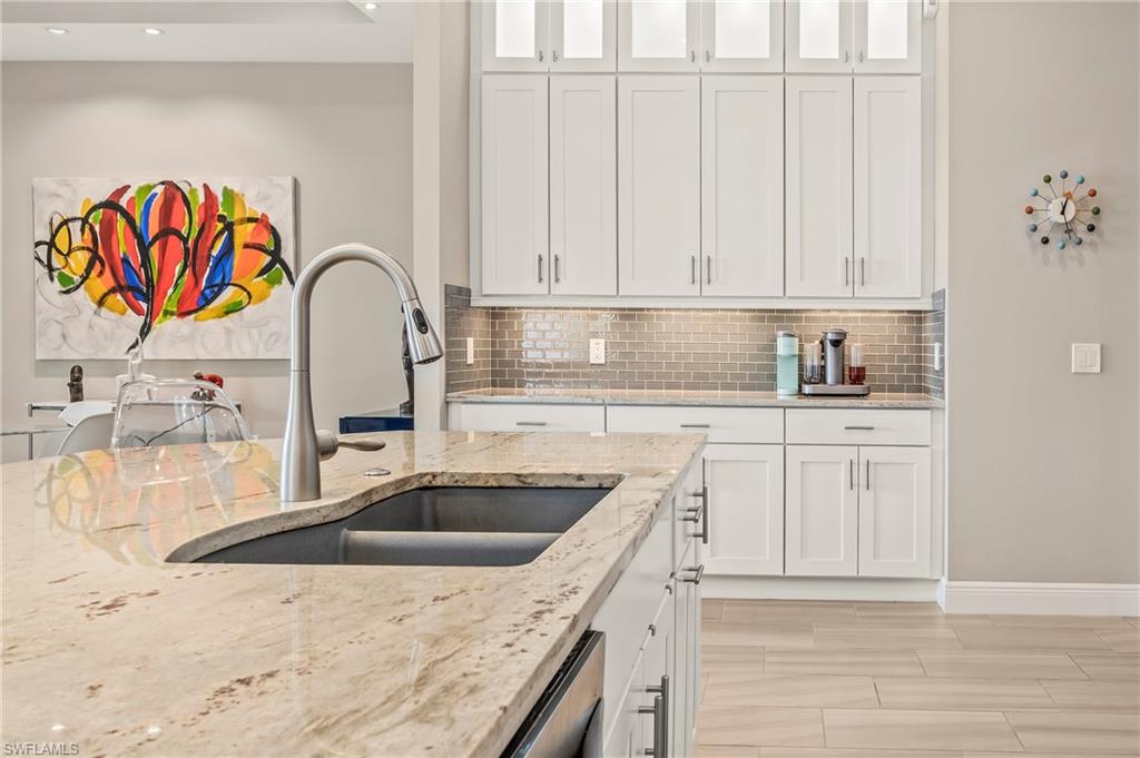 LAMORADA - Residential