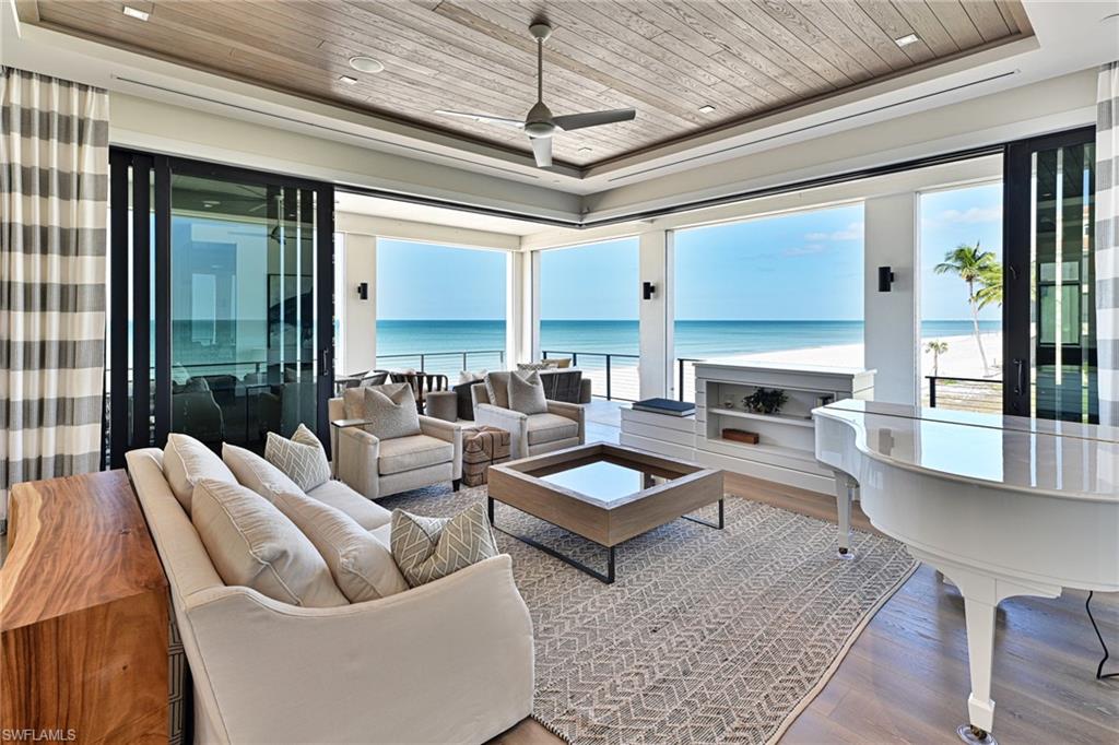 BAREFOOT BEACH - Residential