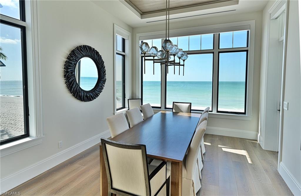 BAREFOOT BEACH - Residential