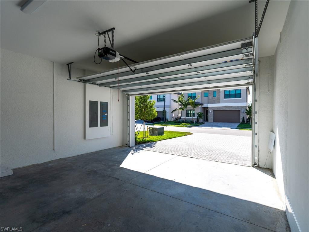 RIVERCREEK IN ESTERO - Residential