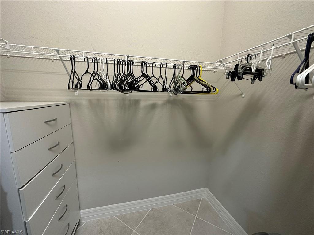 MARINA BAY - Residential Lease