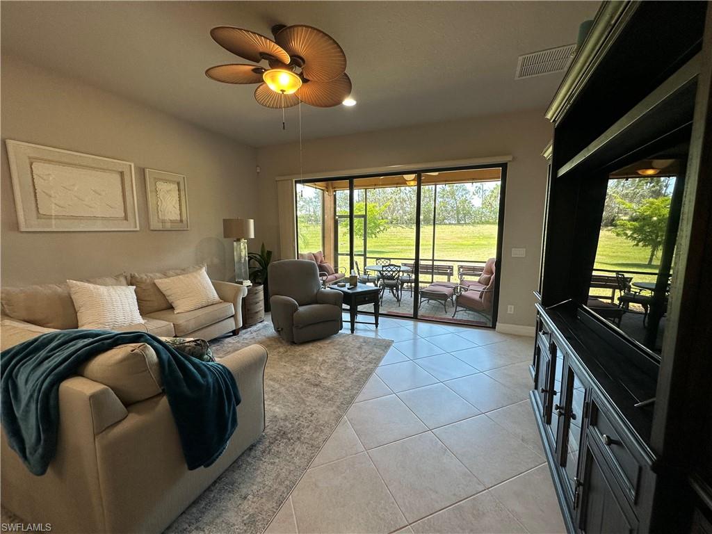 MARINA BAY - Residential Lease