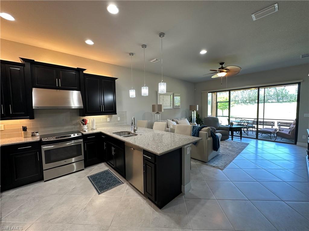 MARINA BAY - Residential Lease