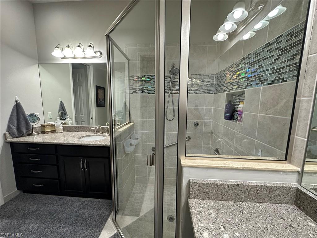 MARINA BAY - Residential Lease