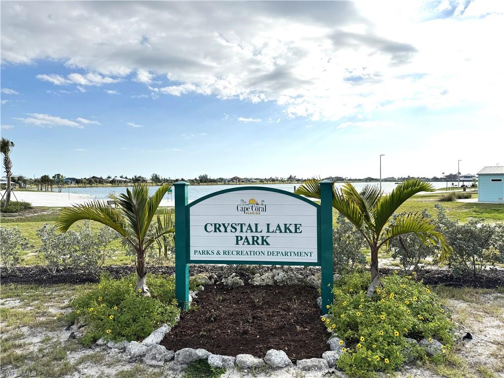 CAPE CORAL - Land