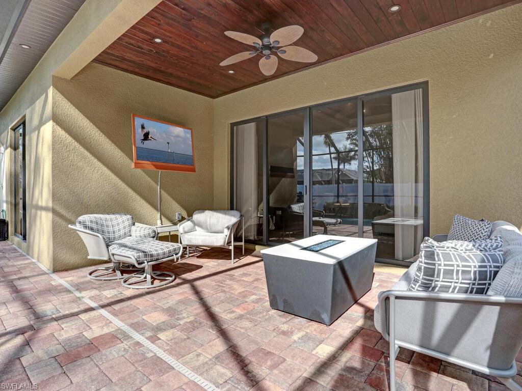 NAPLES PARK - Residential Lease