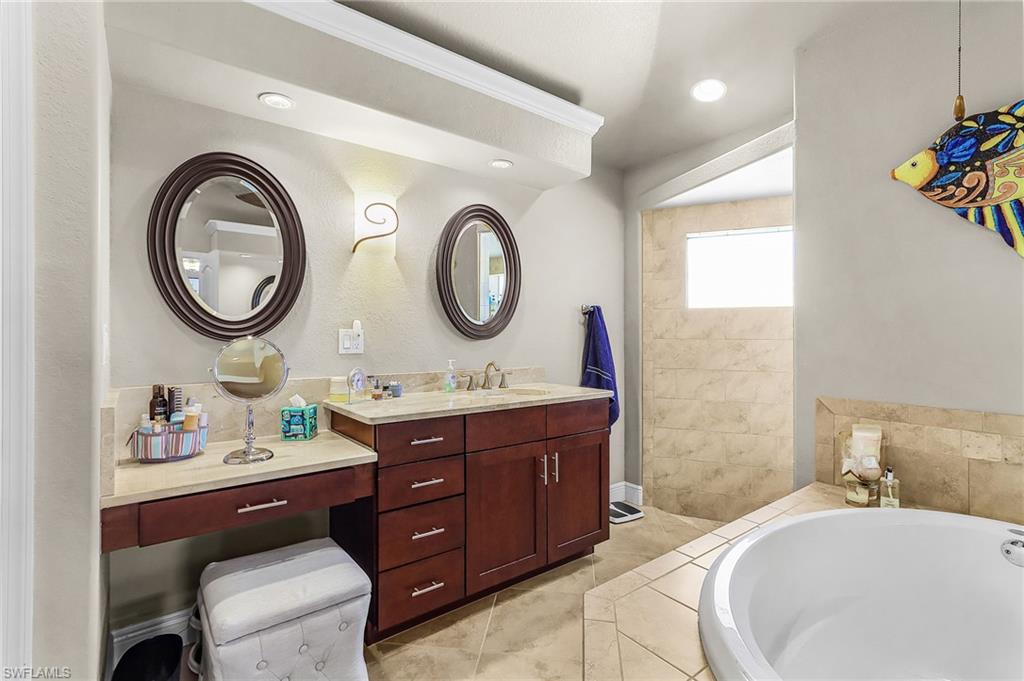 CALUSA RIDGE - Residential