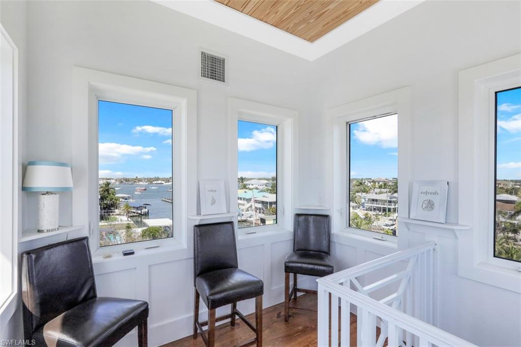 VENETIAN GARDENS - Residential