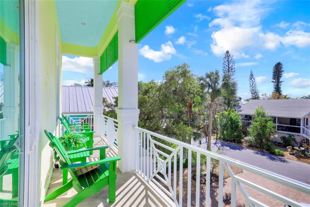 VENETIAN GARDENS - Residential