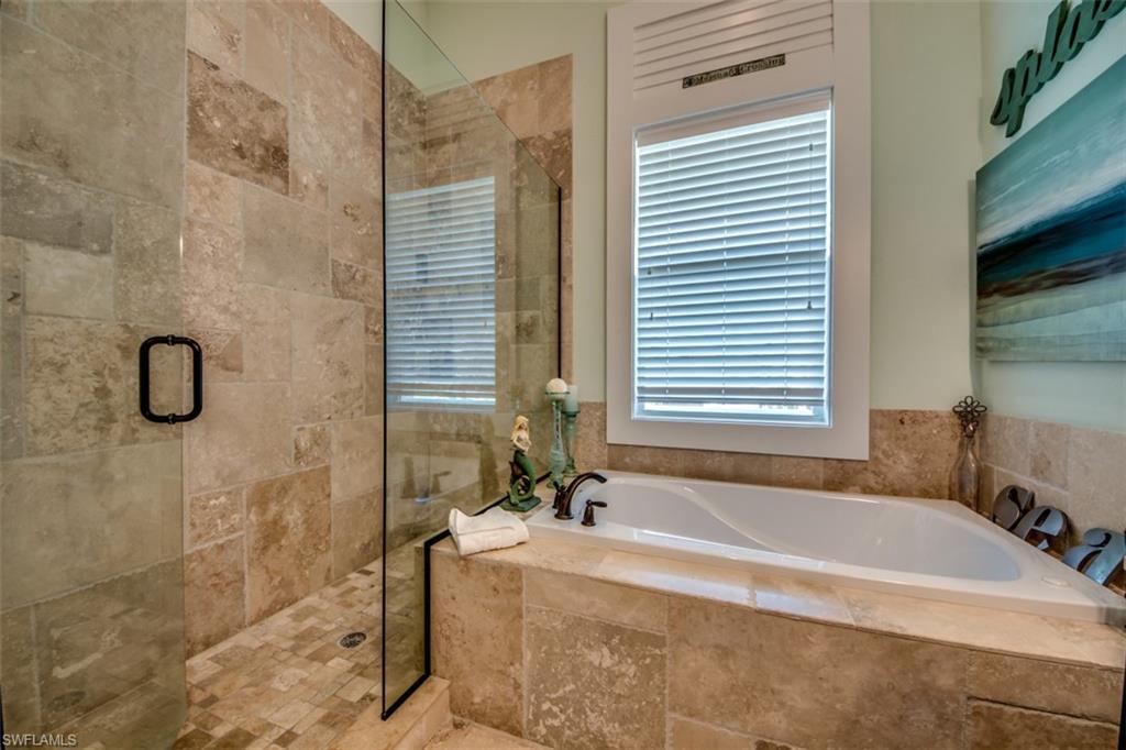 VENETIAN GARDENS - Residential