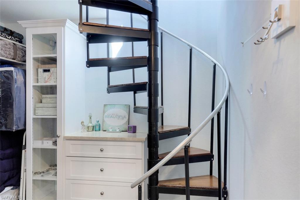 VENETIAN GARDENS - Residential