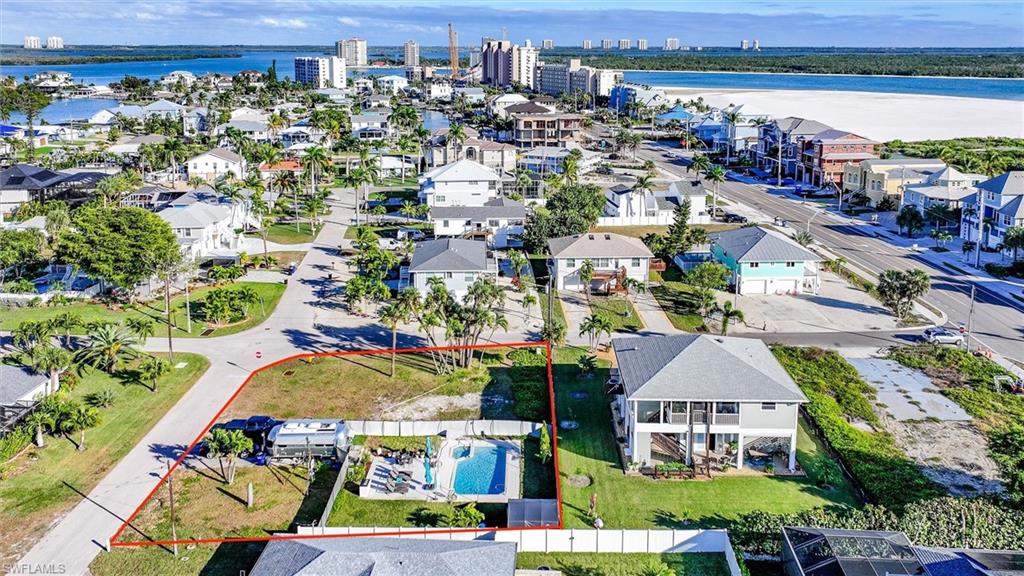 LAGUNA SHORES - Land