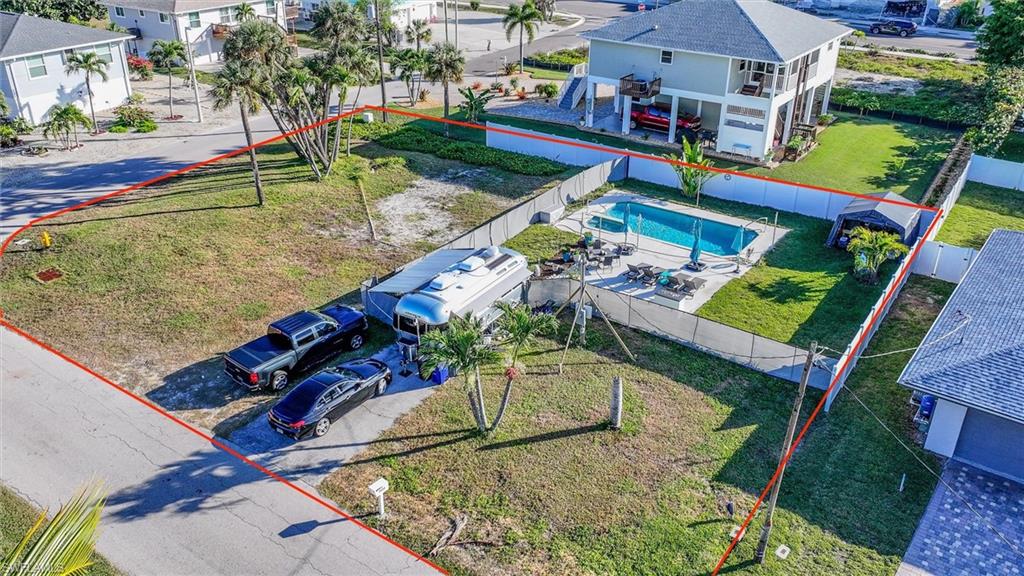 LAGUNA SHORES - Land