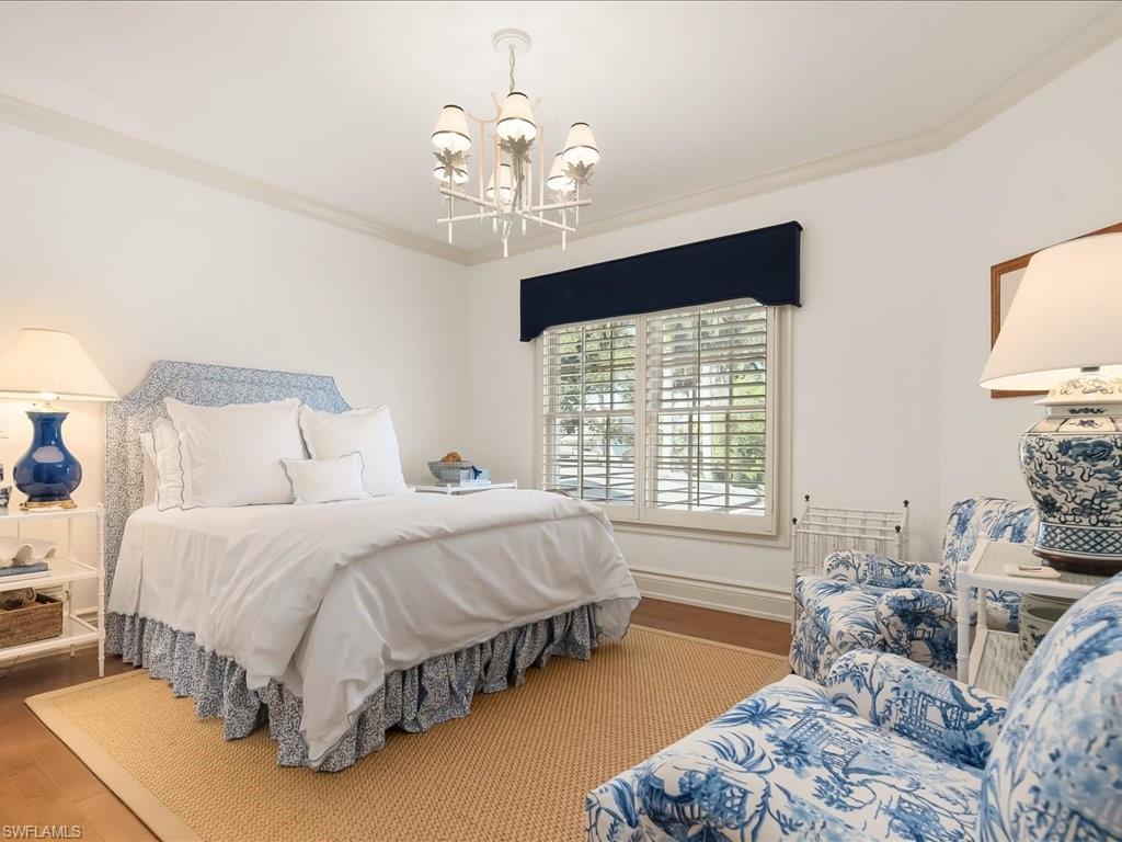 ESTATES AT BAY COLONY GOLF CLUB - Residential