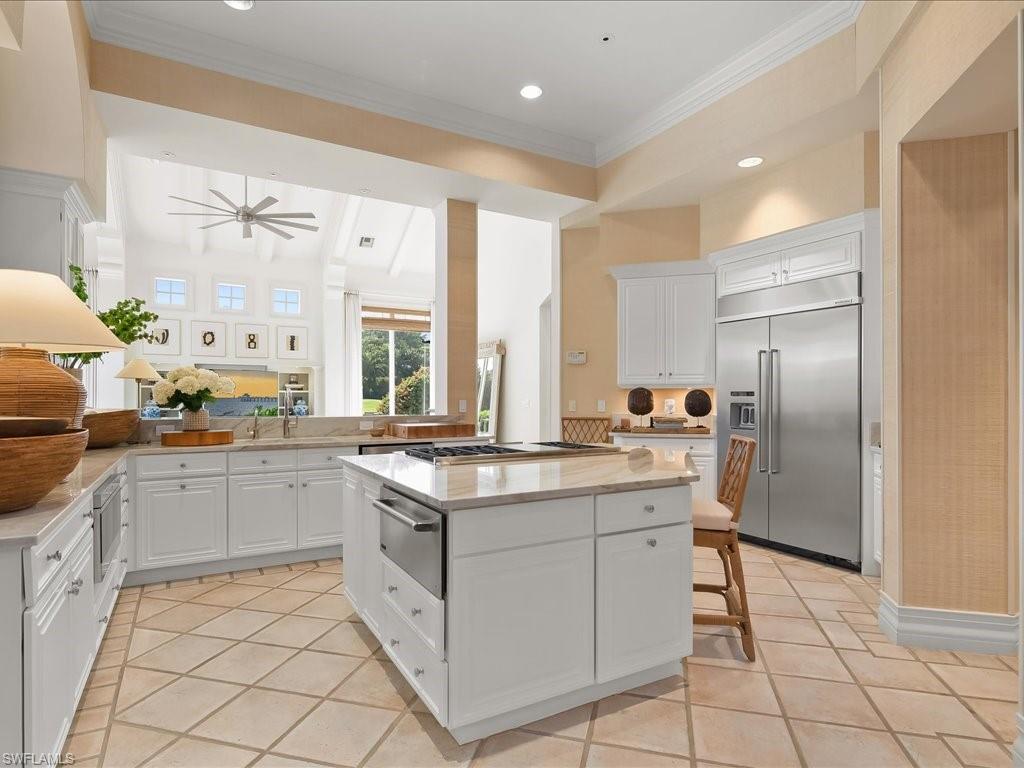 ESTATES AT BAY COLONY GOLF CLUB - Residential
