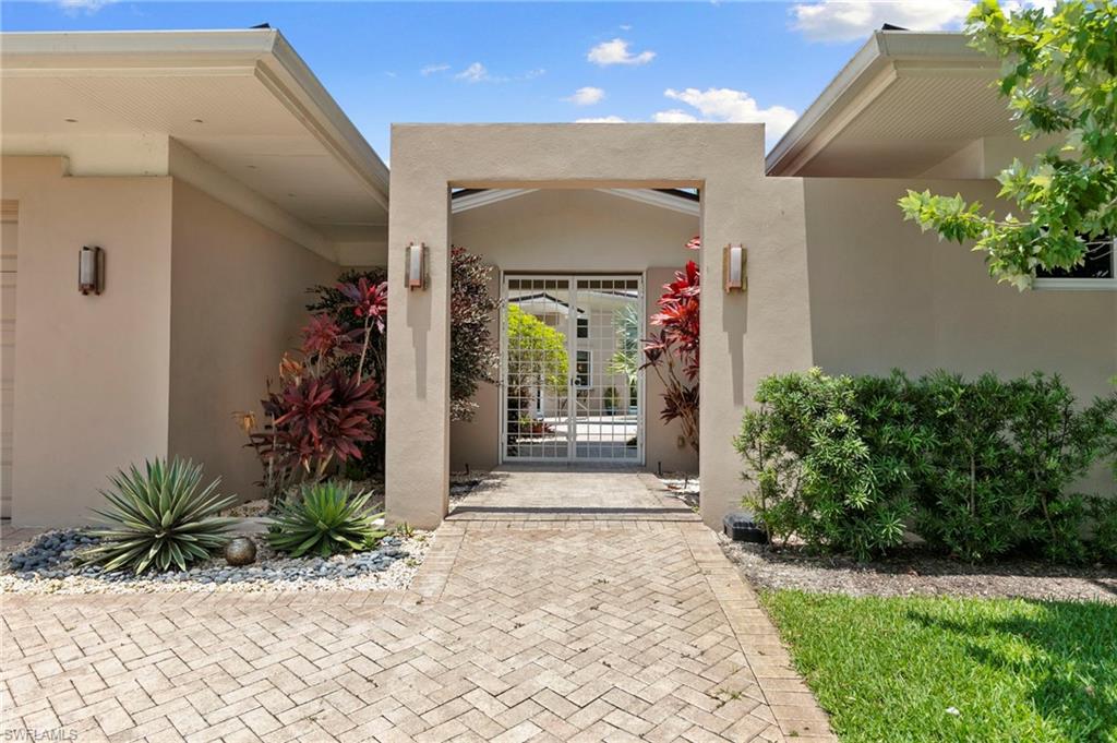 Properties 622 Bimini AVE