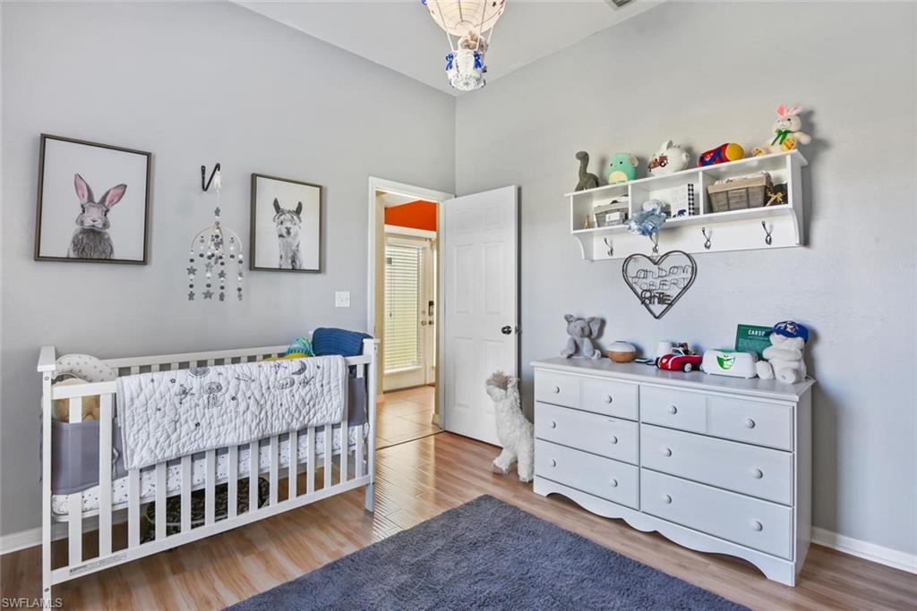 GOLDEN GATE ESTATES - Residential