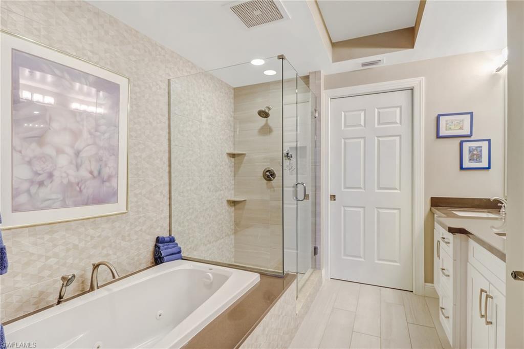 ST. TROPEZ - Residential