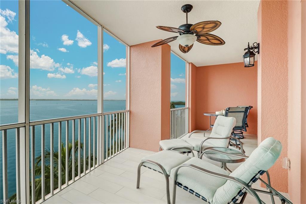 ST. TROPEZ - Residential