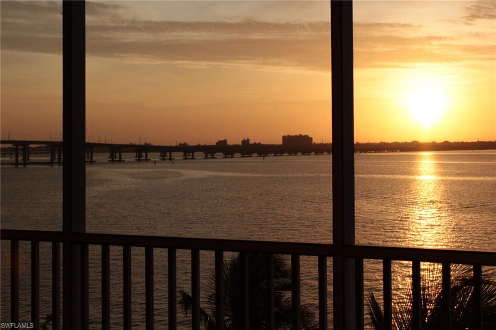 ST. TROPEZ - Residential