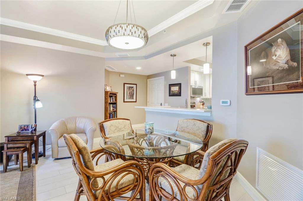 ST. TROPEZ - Residential