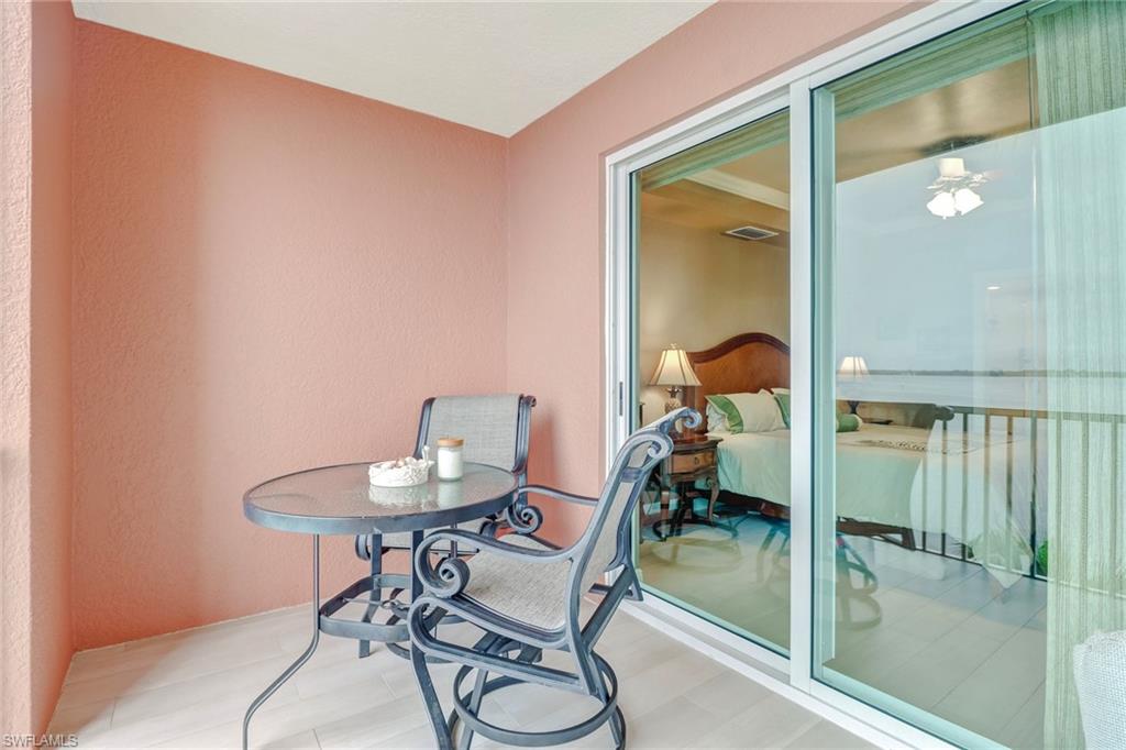 ST. TROPEZ - Residential