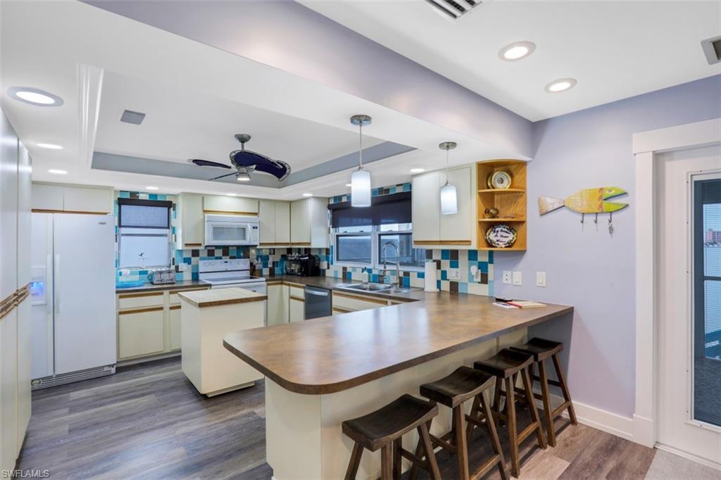 SAN CARLOS ON THE GULF - Residential