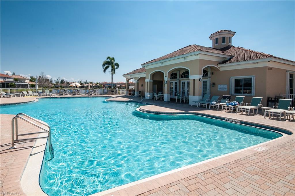 PEBBLE BEACH - Residential