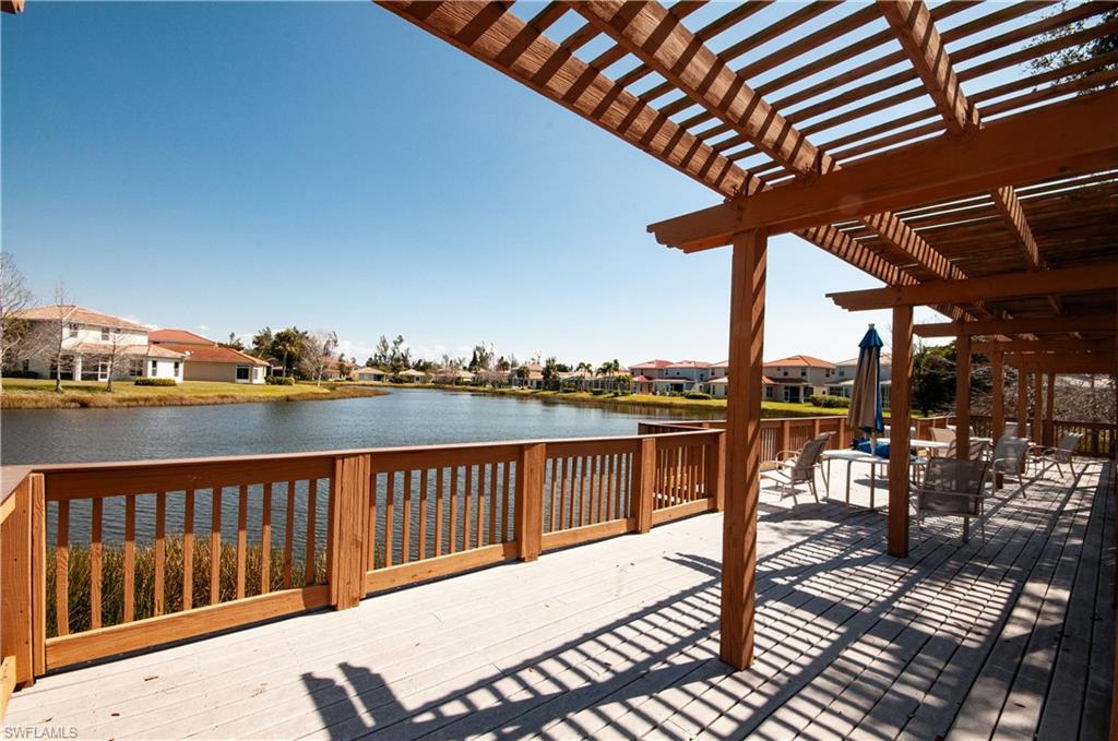 PEBBLE BEACH - Residential