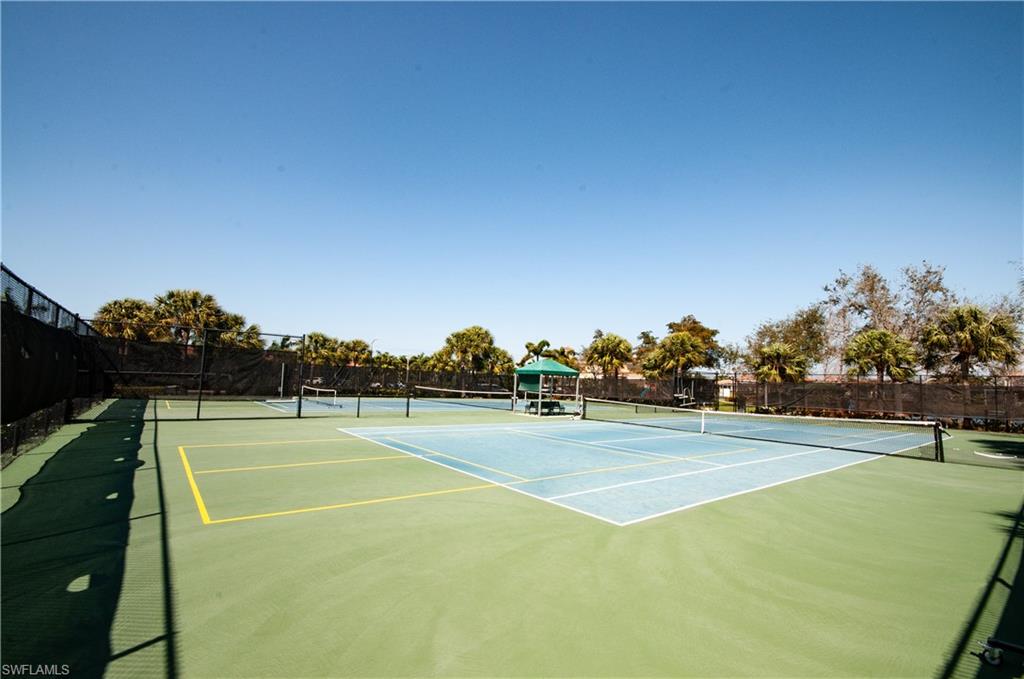 PEBBLE BEACH - Residential