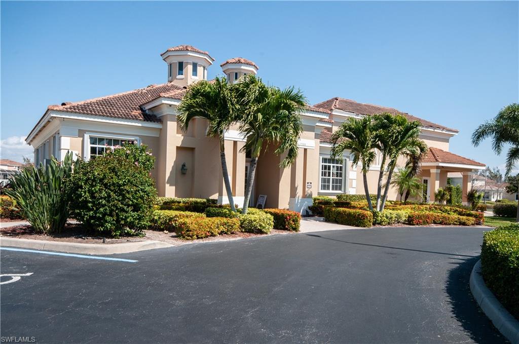 PEBBLE BEACH - Residential