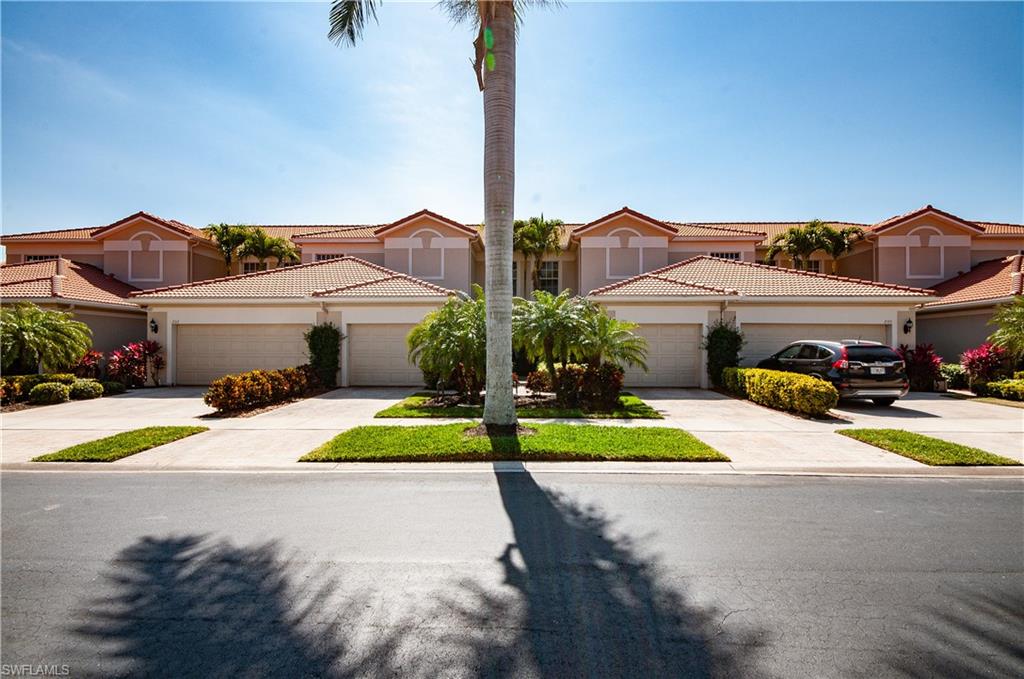 PEBBLE BEACH - Residential