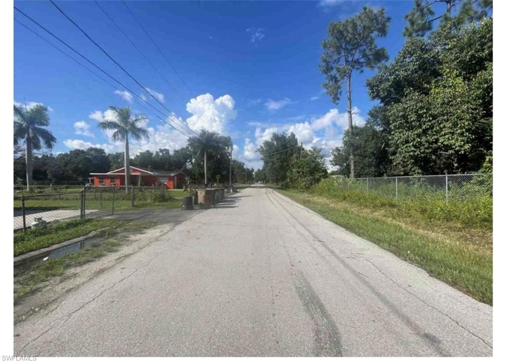 FORT MYERS - Land