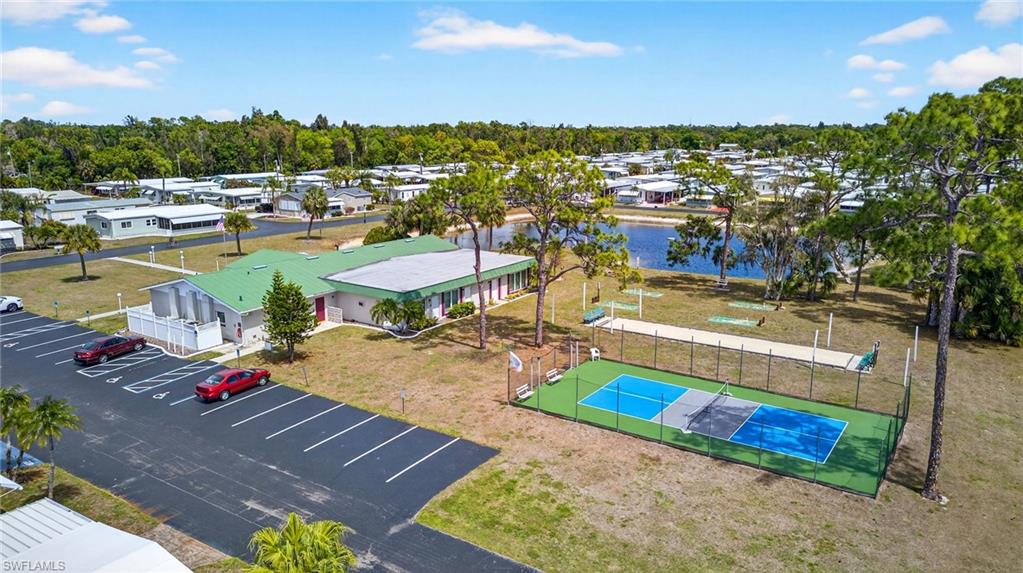 LAZY DAYS MOBILE VILLAGE - Residential