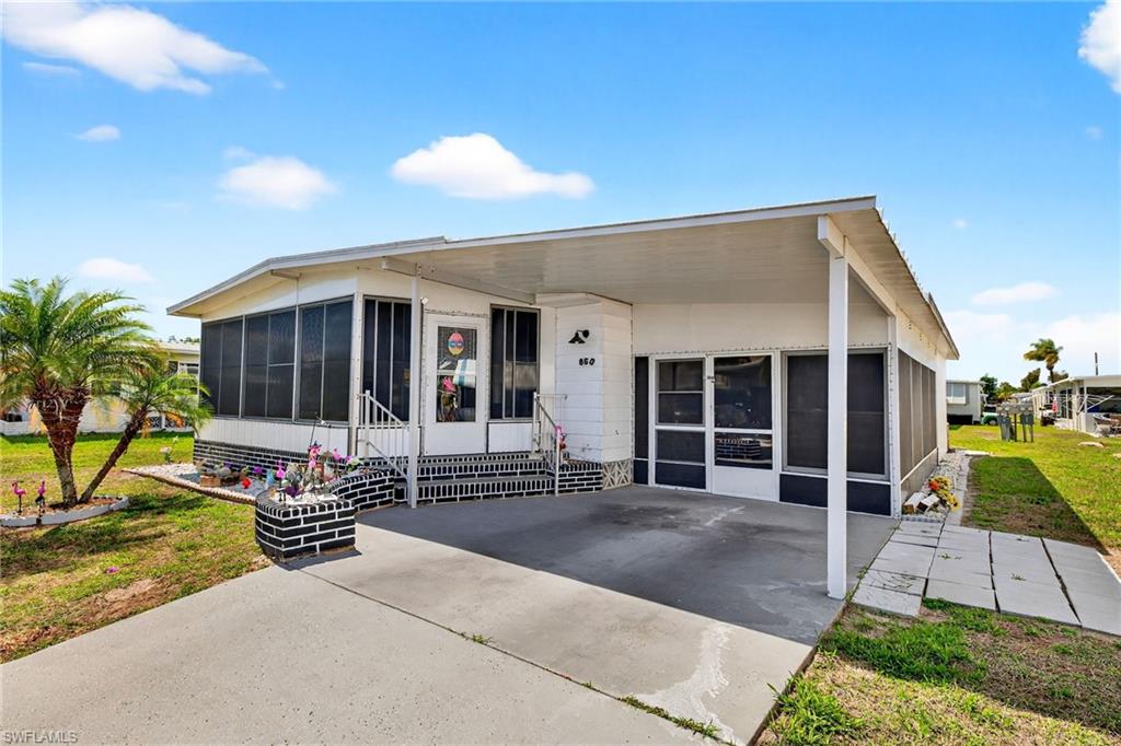 LAZY DAYS MOBILE VILLAGE - Residential