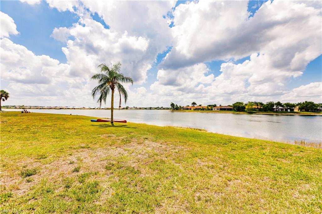 CITRUS GREENS - Residential