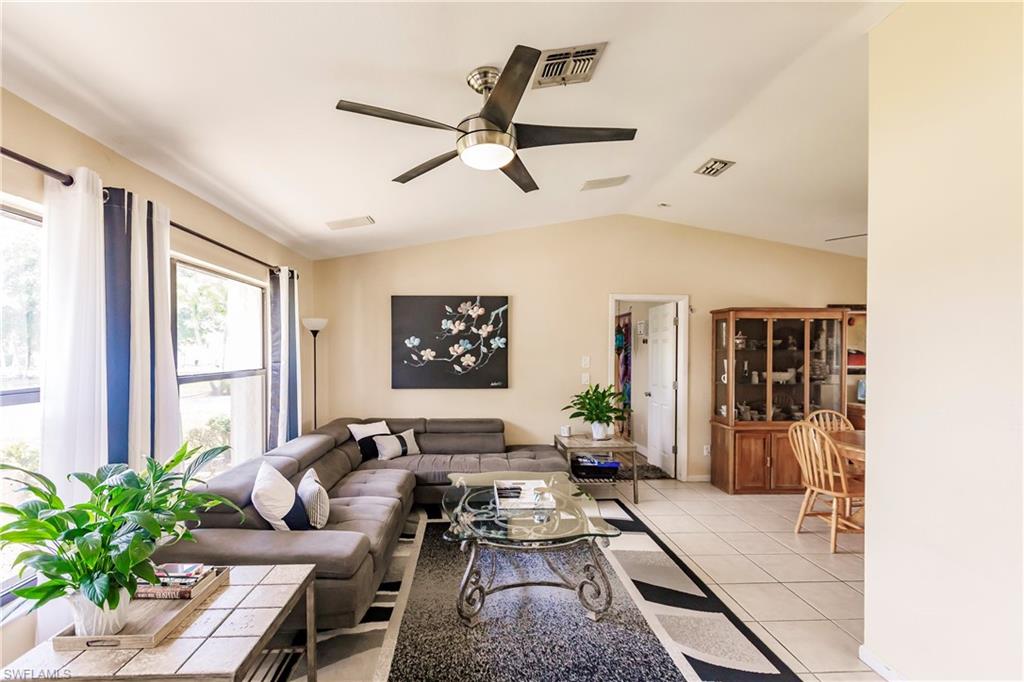 CITRUS GREENS - Residential