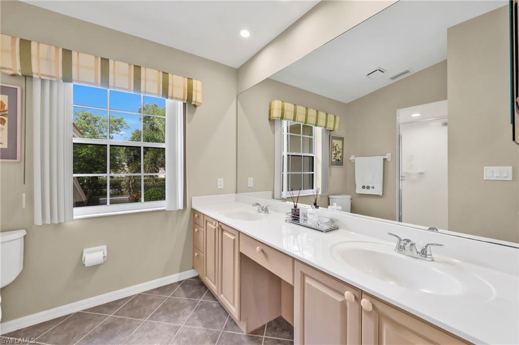 PIPERS GROVE - Residential Lease