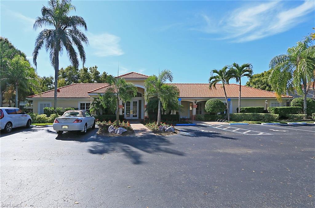 PIPERS GROVE - Residential Lease