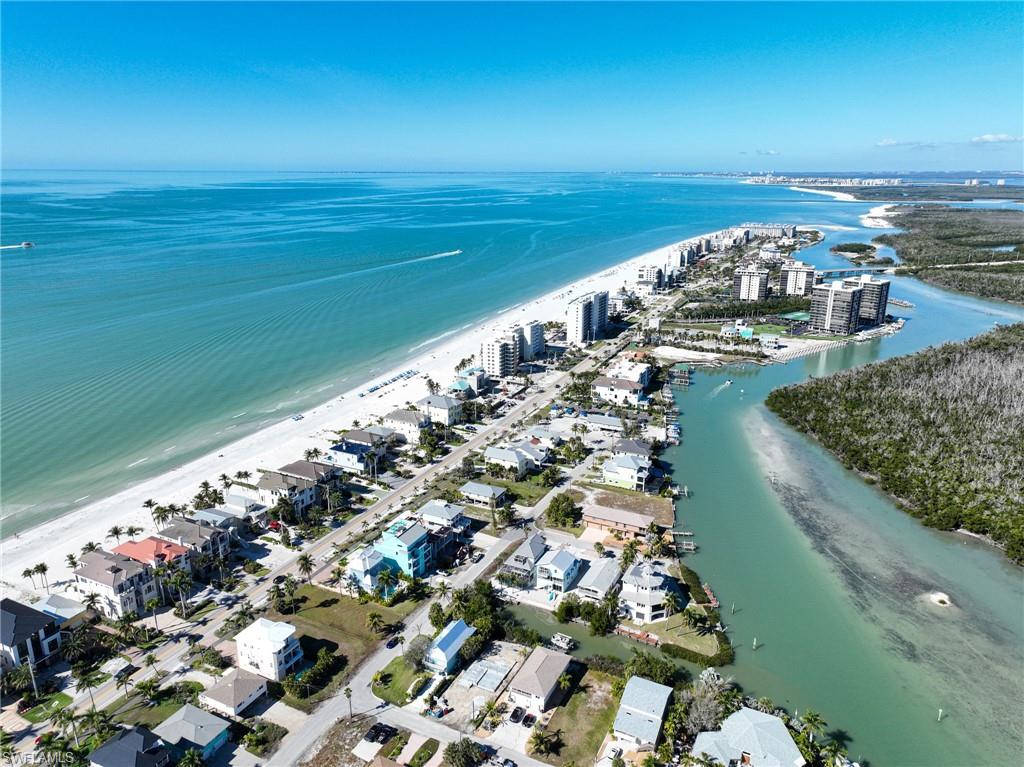 BONITA BEACH - Residential