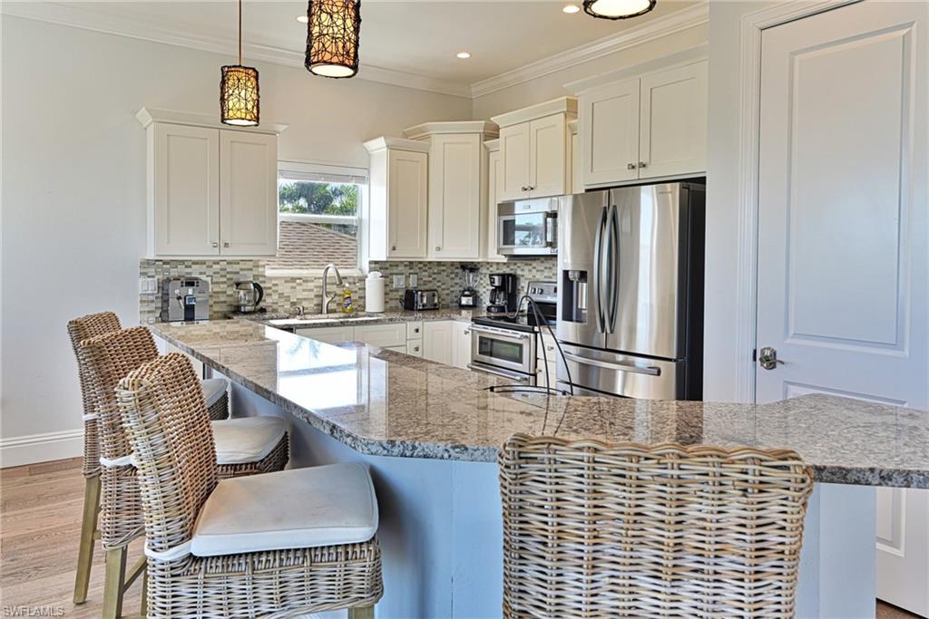 BONITA BEACH - Residential