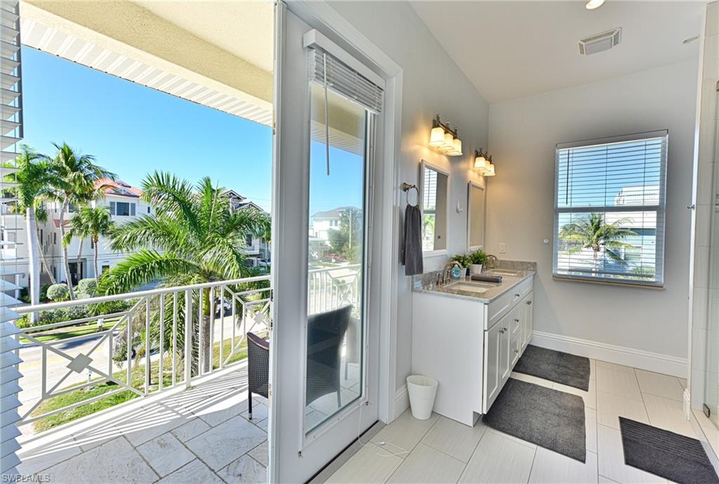 BONITA BEACH - Residential