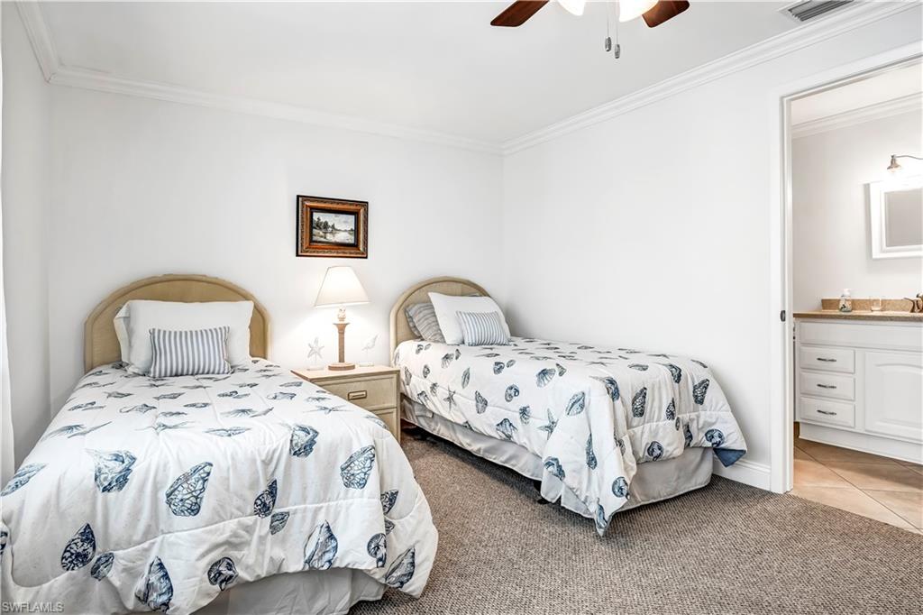 FOUR FOUNTAINS - Residential