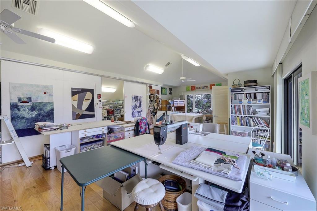 MARCO BEACH - Residential