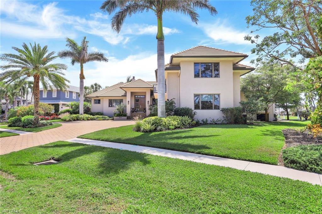 MARCO BEACH - Residential