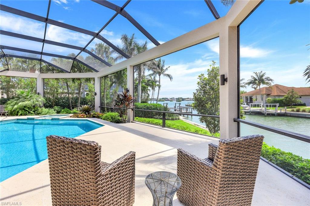 MARCO BEACH - Residential